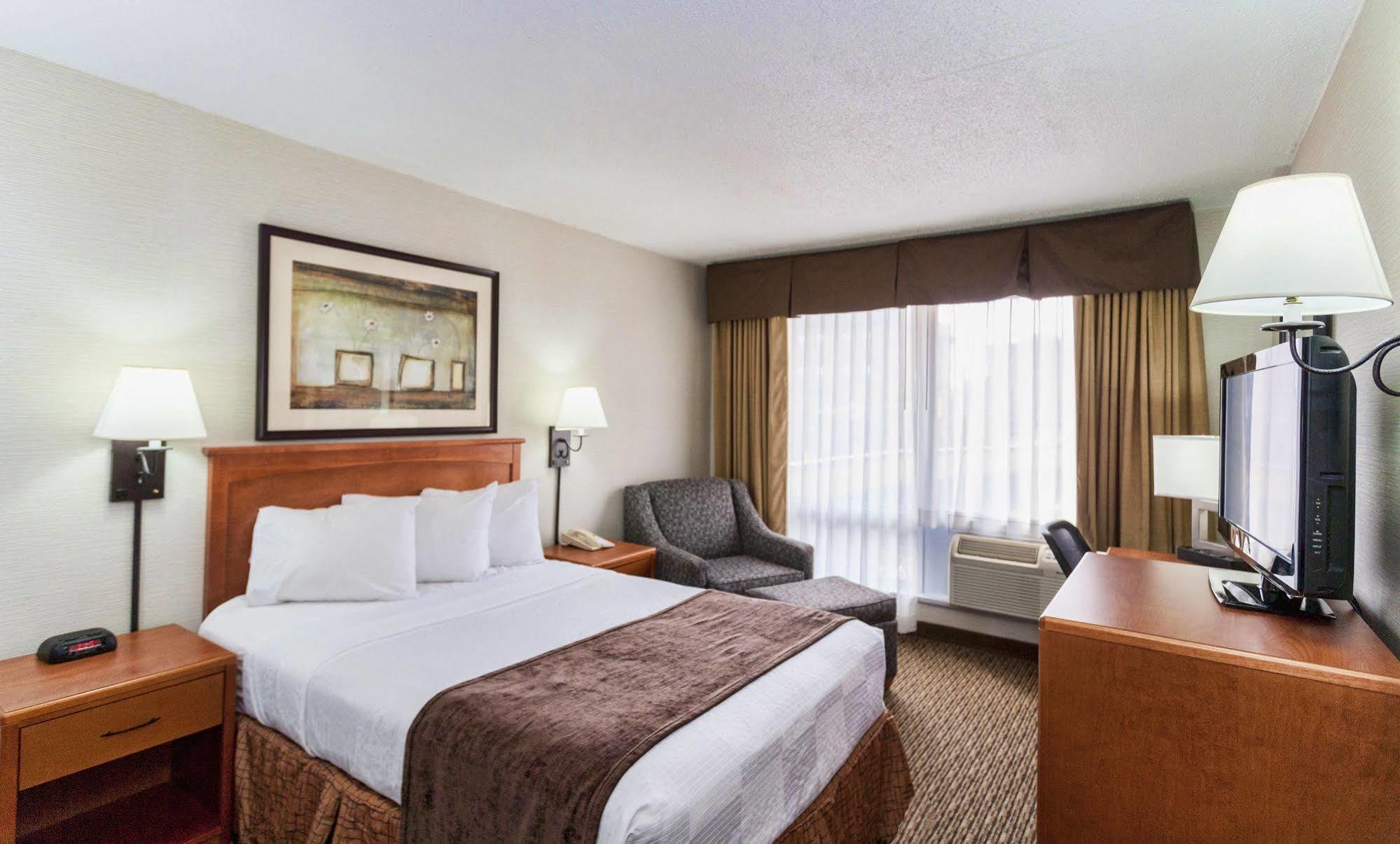 Downtown Duluth Inn Екстер'єр фото